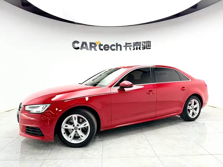 Audi A4L 2017 40 TFSI — фото 1
