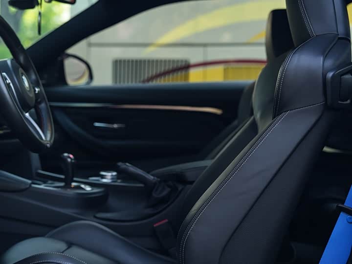 BMW M4 2019 M 4 — фото 12