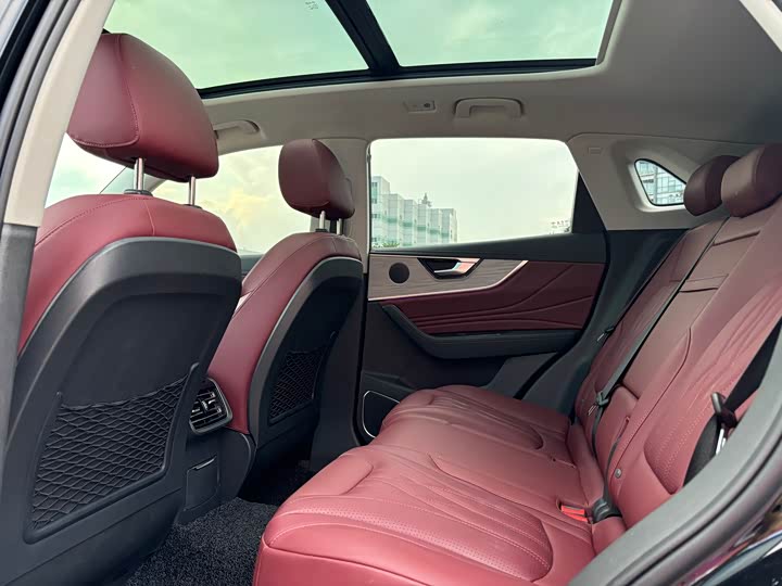 Hongqi HS5 2025 2.0 T 4 WD Pro — фото 12