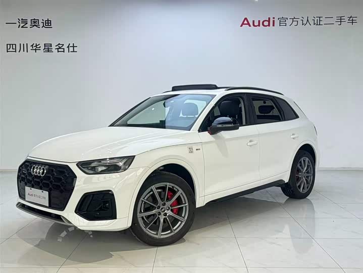 Audi Q5L 2022 40 T — фото 1