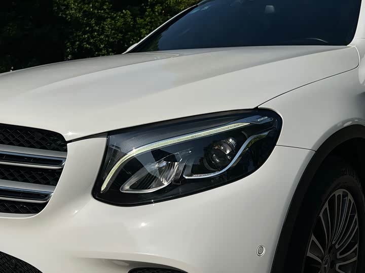 Mercedes-Benz GLC 2017 GLC 260 4 MATIC — фото 9