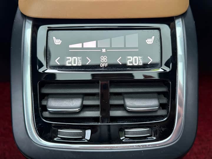 Volvo XC90 2017 T 6 5 — фото 8