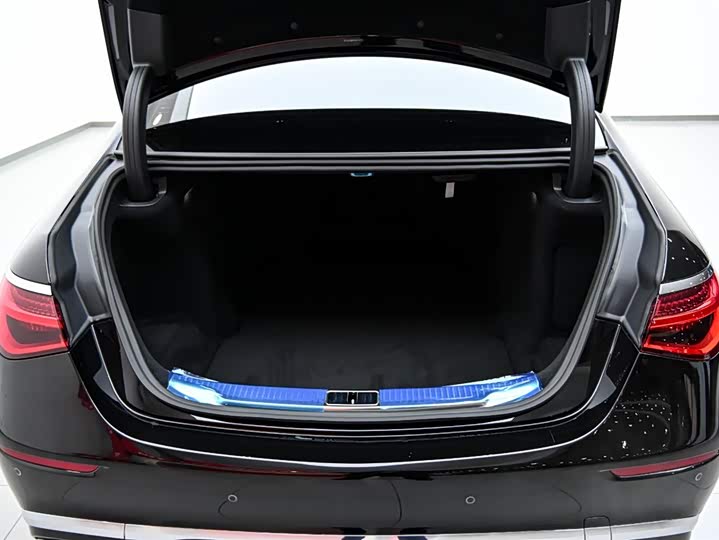 Maybach S-Class 2025 S 480 4 MATIC — фото 33