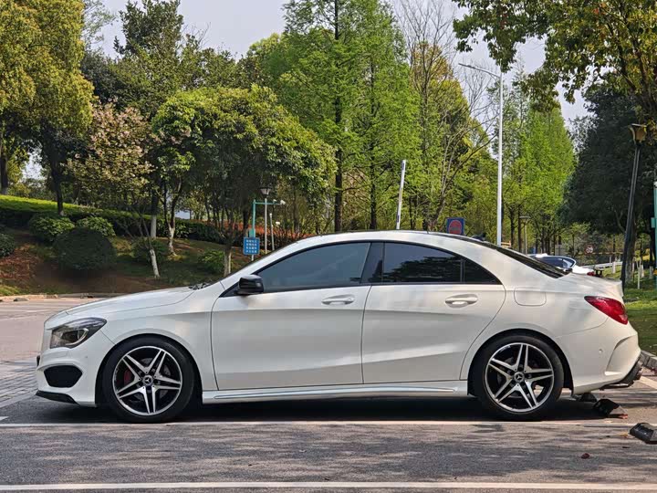 Mercedes-Benz CLA 2016 CLA 260 4 MATIC — фото 3
