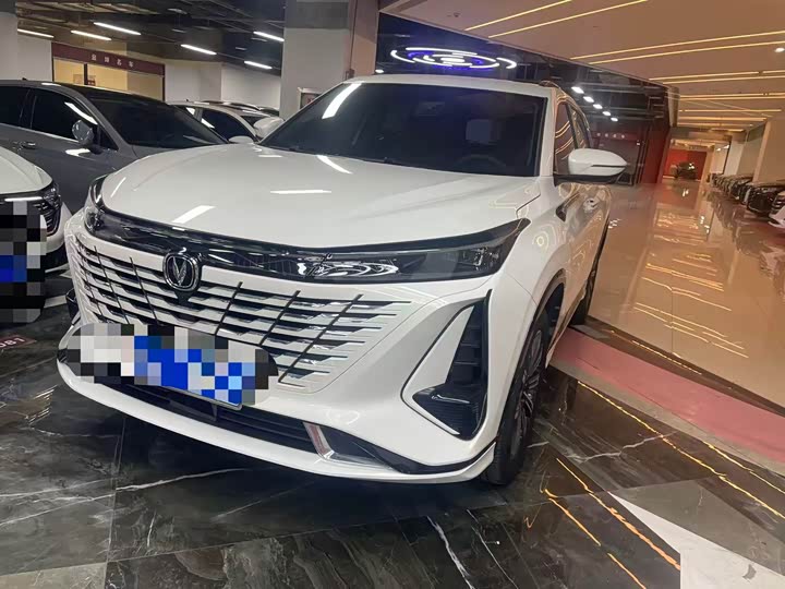 Changan CS75 PLUS 2024 1.5 T — фото 1
