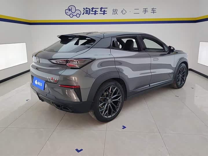 Changan UNI-T 2022 2.0 T Premium — фото 3
