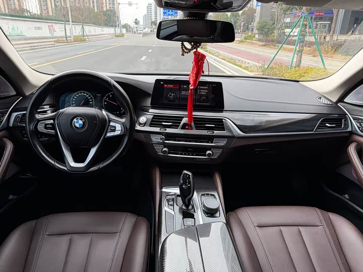 BMW 5 Series 525Li люкс-пакет — фото 4