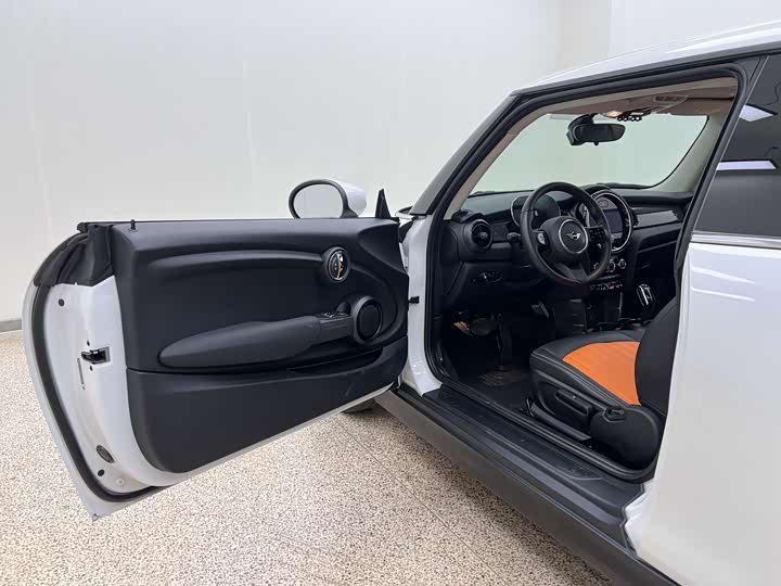 MINI Hatch — фото 10