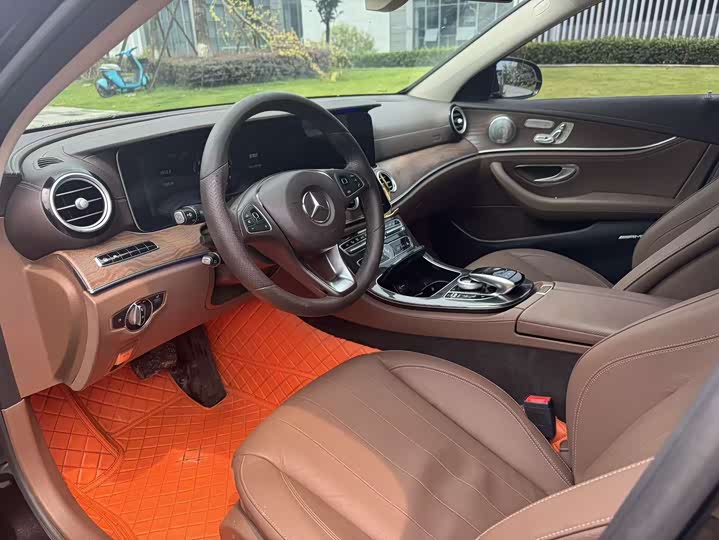 Mercedes-Benz E-Class E 320 L 4MATIC — фото 7