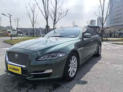 Jaguar XJ 2016 XJL 2.0 T 2 WD — фото 10