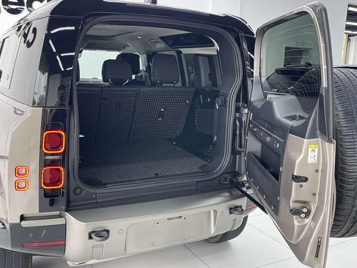Land Rover Defender — фото 23