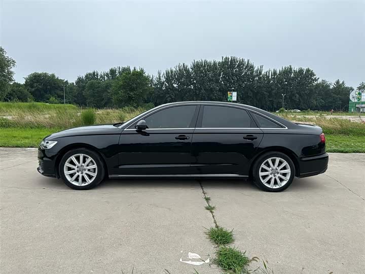 Audi A6L 45 TFSI quattro спорт — фото 7