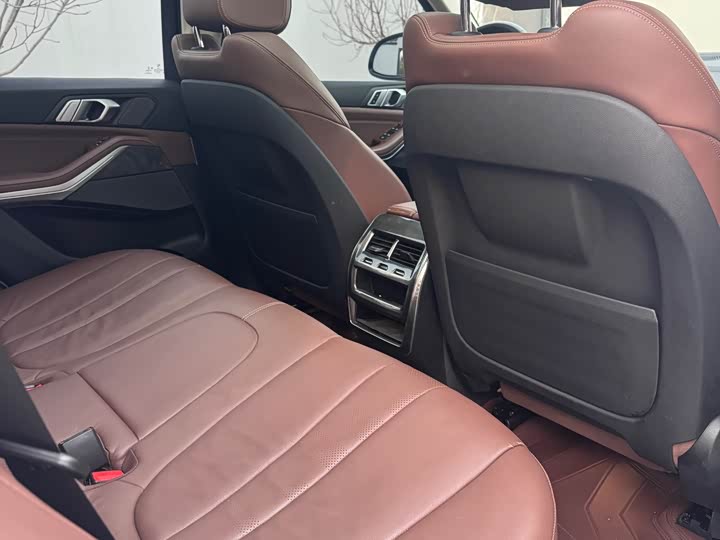 BMW X5 2019 x Drive 40i M — фото 12