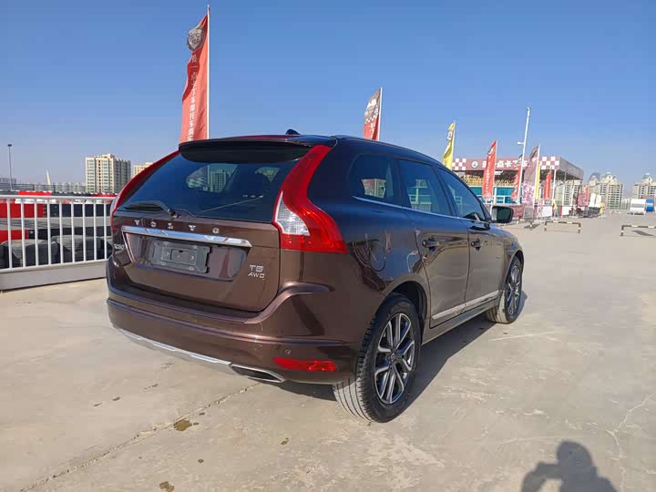 Volvo XC60 2017 T 5 AWD — фото 22