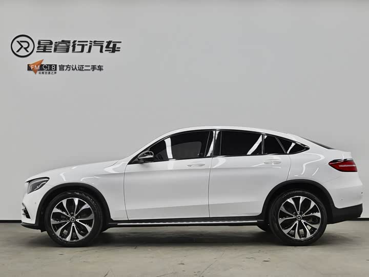 Mercedes-Benz GLC 2019 GLC 260 4 MATIC SUV — фото 6