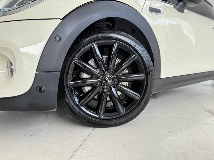 MINI Hatch — фото 18