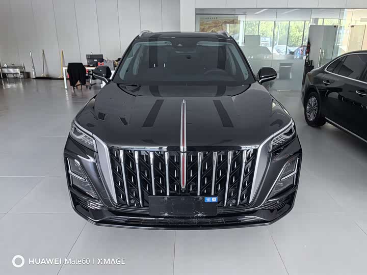 Hongqi HS5 2023 2.0 T Pro — фото 2