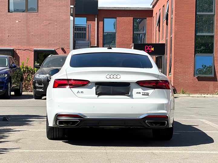 Audi A5 2021 Sportback 45 TFSI quattro — фото 6