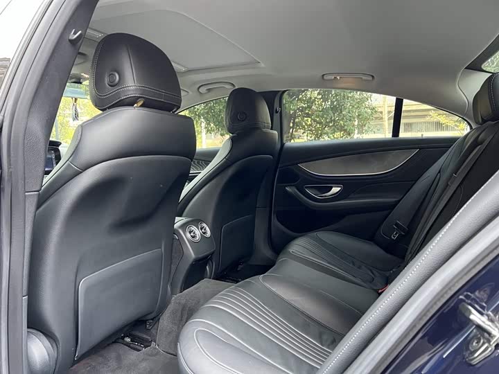 Mercedes-Benz CLS 2020 CLS 300 — фото 8