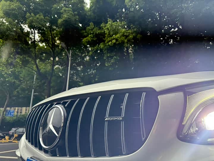 Mercedes-Benz GLC AMG 2017 AMG GLC 43 4 MATIC SUV — фото 12