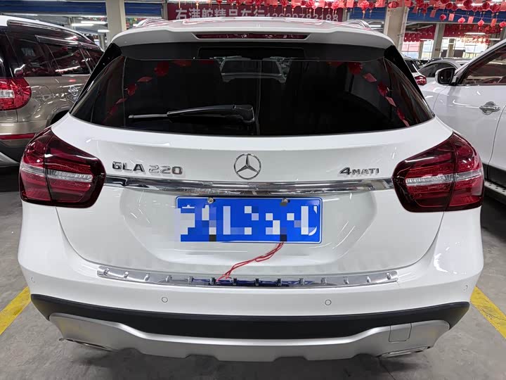 Mercedes-Benz GLA 2017 GLA 220 4 MATIC — фото 17
