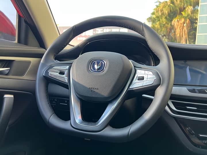 Changan CS35 PLUS 2019 1.4 T DCT — фото 14