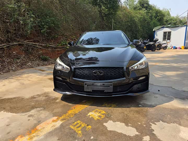Infiniti Q50L 2015 2.0 T — фото 2
