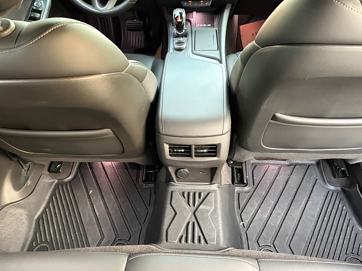 Cadillac CT5 2024 28 T Luxury Pro — фото 12