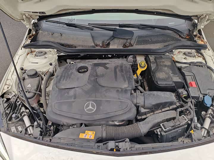 Mercedes-Benz A-Class 2016 A 200 — фото 11
