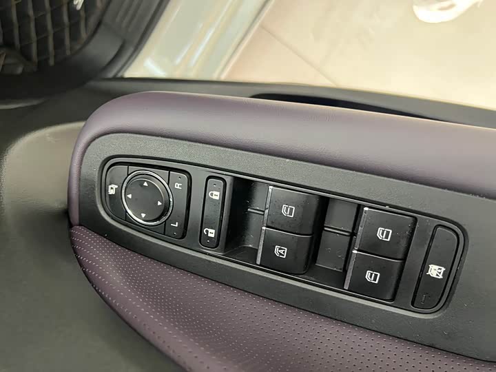 Trumpchi M6 2025 MAX 270 T WDCT — фото 14
