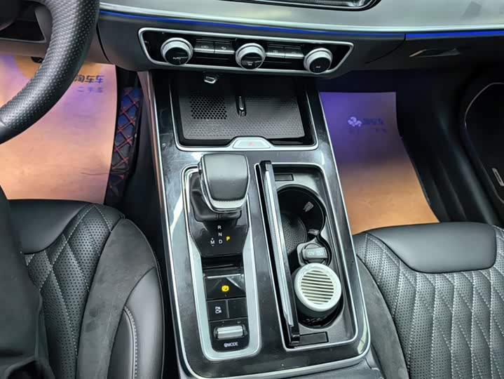 Hongqi HS5 2023 2.0 T Pro — фото 16