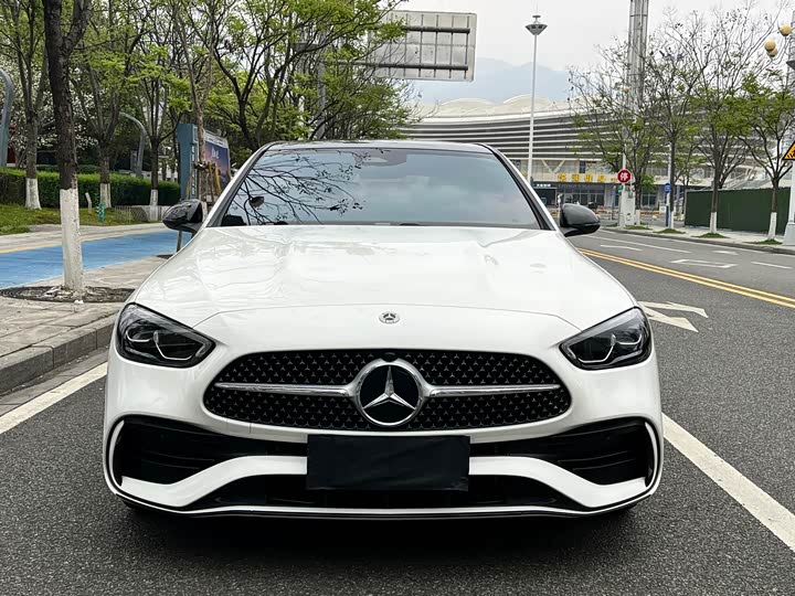 Mercedes-Benz C-Class 2024 C 260 L — фото 2