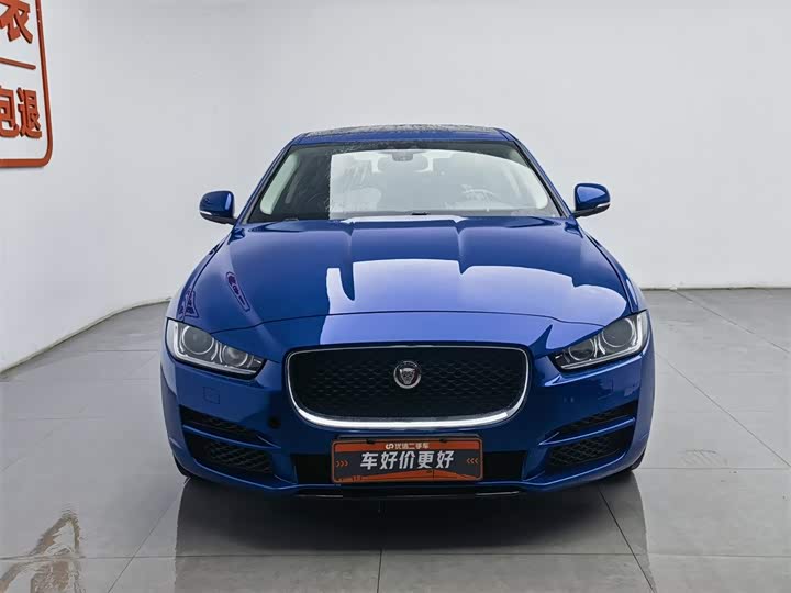 Jaguar XEL 2018 2.0 T 200 PS — фото 3