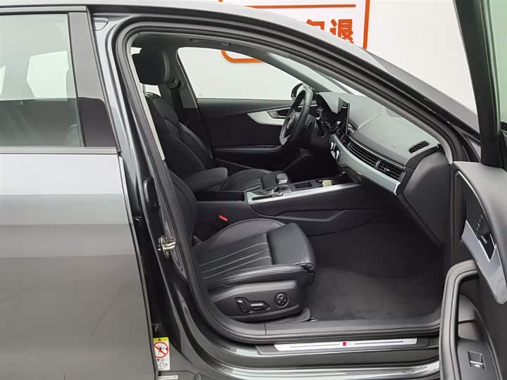 Audi A4L 2022 40 TFSI — фото 23