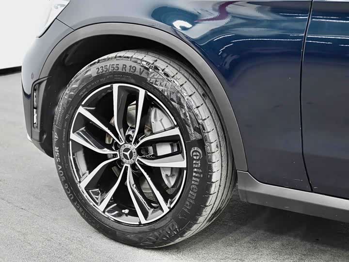 Mercedes-Benz GLC 2021 GLC 260 L 4 MATIC Luxury — фото 26