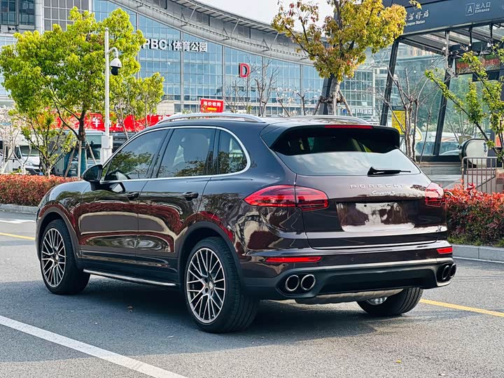Porsche Cayenne 2016 Cayenne 3.0 T — фото 15
