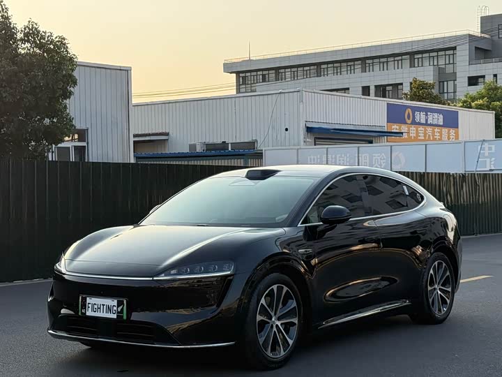 Luxeed R 7 2024 EV 802km Max — фото 1