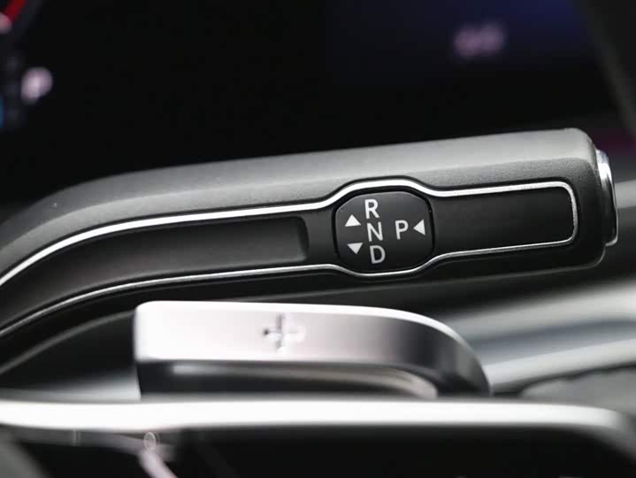 Mercedes-Benz GLE 2024 GLE 450 4 MATIC SUV — фото 16