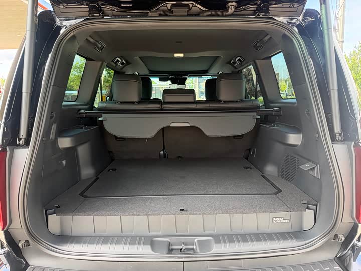 Toyota Prado — фото 15