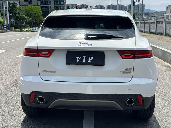 Jaguar E-PACE 2018 P 200 S V — фото 12