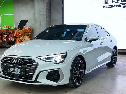 Audi A3 2021 A 3 L Limousine 35 TFSI Sport — фото 19
