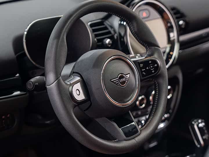 MINI Clubman — фото 21
