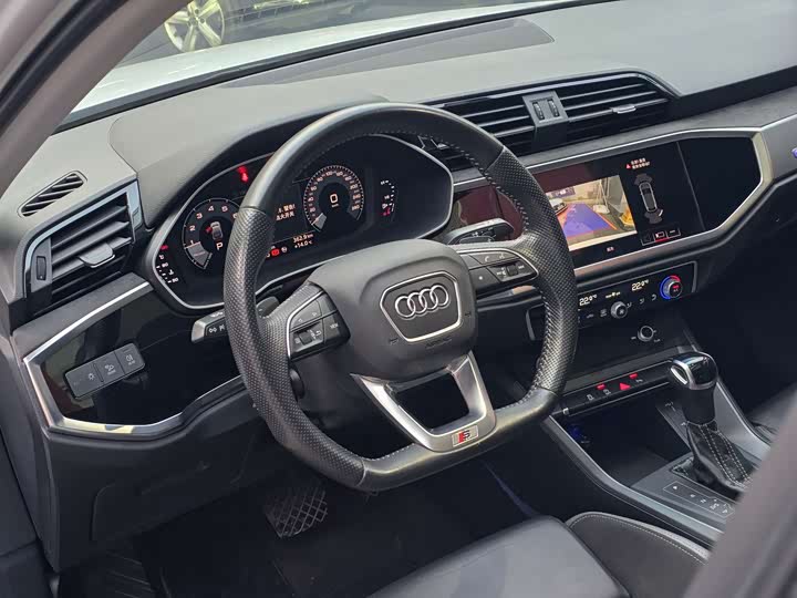 Audi Q3 Sportback 2020 40 TFSI — фото 19