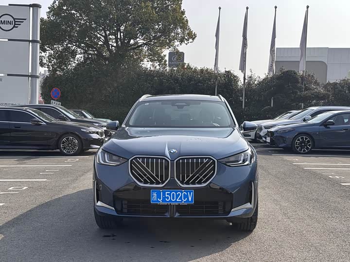 BMW X3 2025 x Drive 30 L M — фото 2