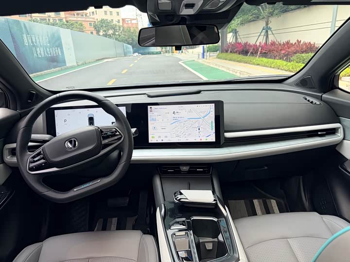 Changan UNI-T 2023 1.5 T Premium — фото 5