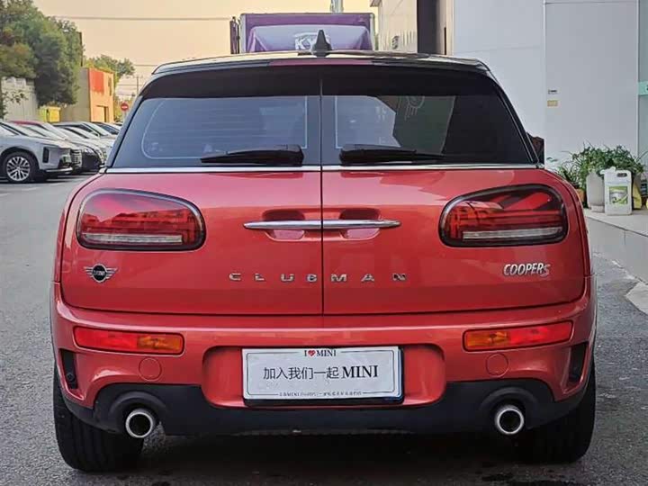 MINI Clubman — фото 4