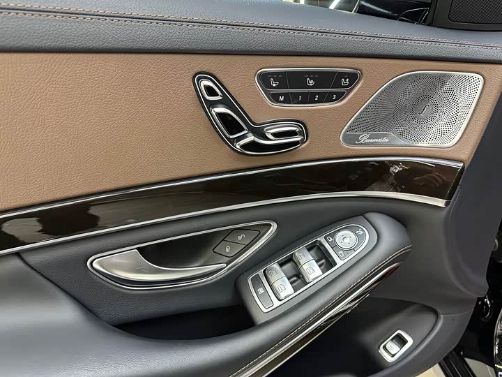 Maybach S-Class 2018 S 450 4 MATIC — фото 10