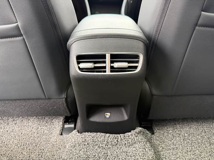 Hyundai Mistra — фото 15