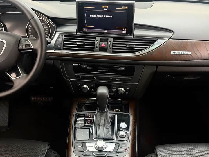 Audi A6L 2016 50 TFSI quattro Luxury — фото 13