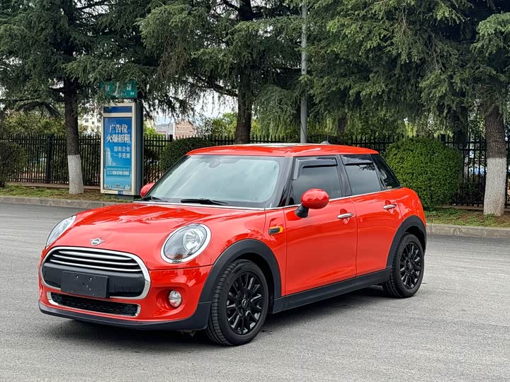 MINI Hatch — фото 1